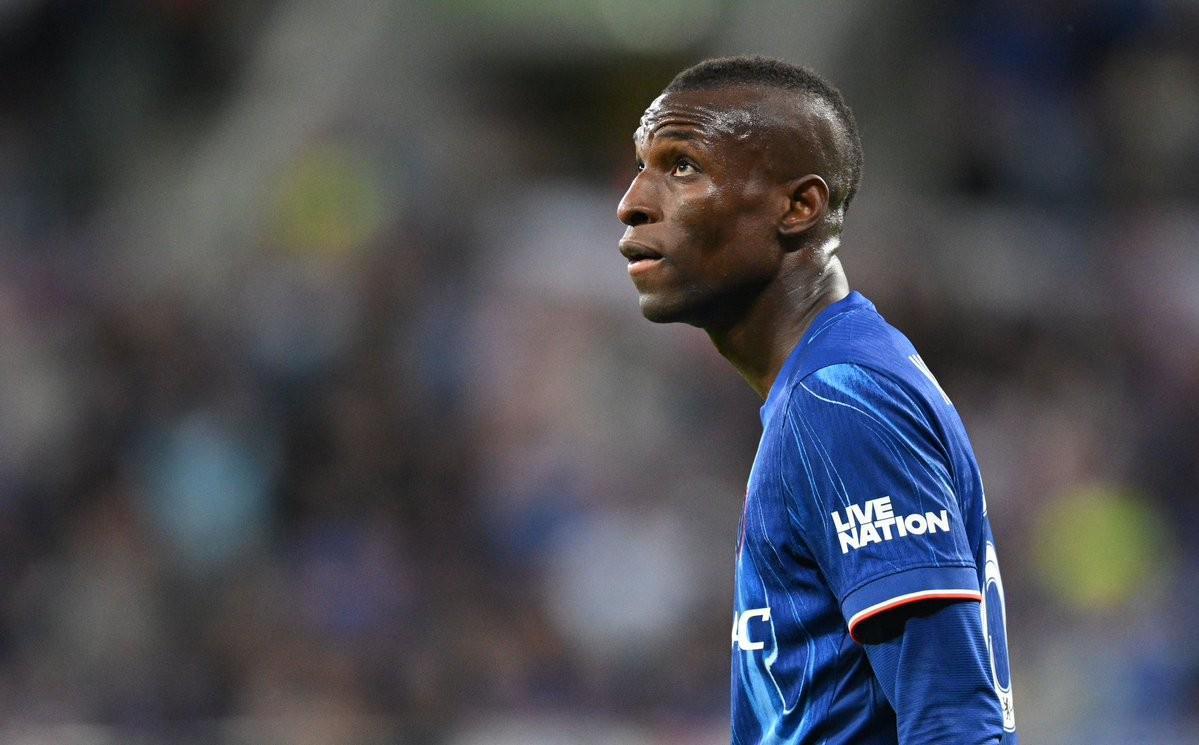 跟队：切尔西撤回雅克松体检许可，拜仁将很快作出回应